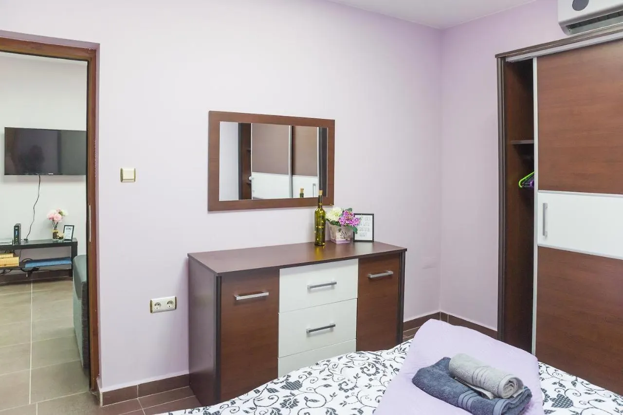 Central House Varna Apartment
